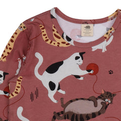 Playful Cats-Shirt