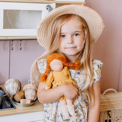 Anna Waldorf art puppe stoffpuppe montessori