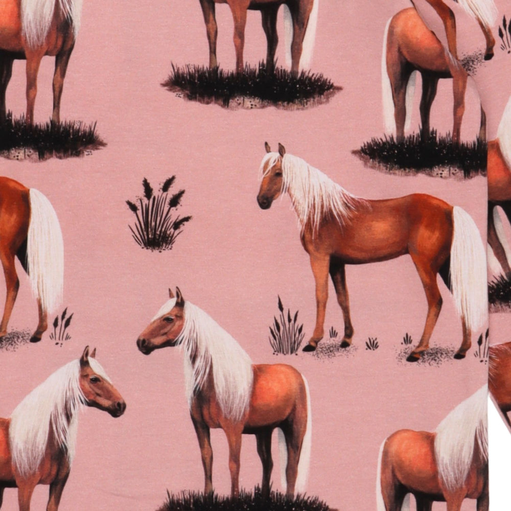 Beauty Horses-Shirt 98
