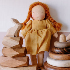 Anna Waldorf art puppe stoffpuppe montessori